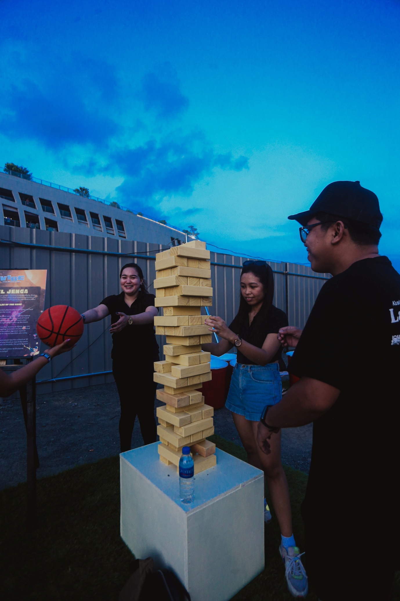 D:\ROBBY PERSONAL FILES 2013\PRS\PR 4 VIBE\XXL Jenga.jpg